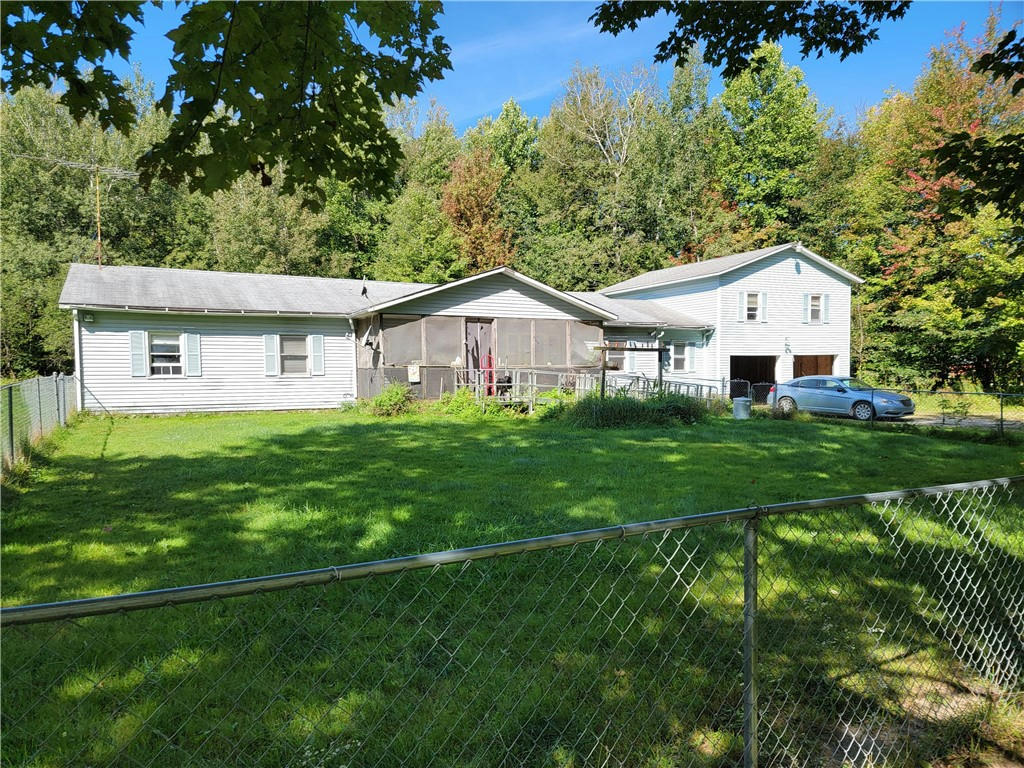 9520 WEST RD, CRANESVILLE, PA 16410, photo 1 of 5